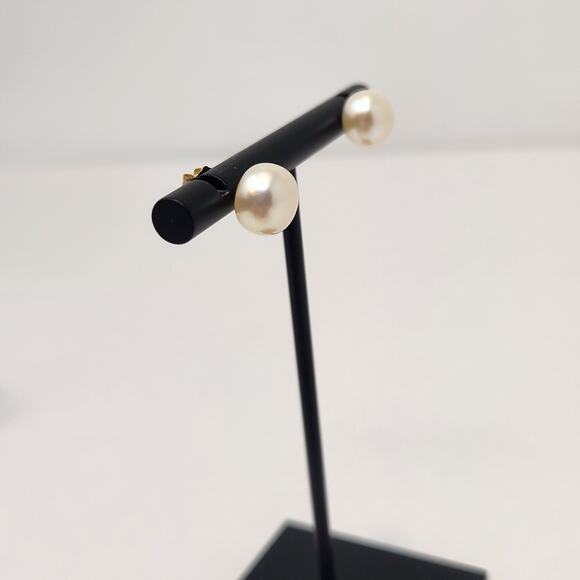 Cultured Freshwater Cream Pearl 14k Yellow Gold Stud Earrings Signed Classic - Picture 4 of 8